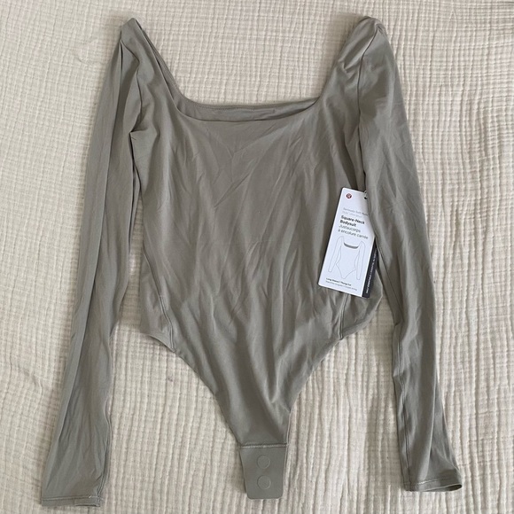 Lululemon Long Sleeve Square Neck Bodysuit - Picture 1 of 8